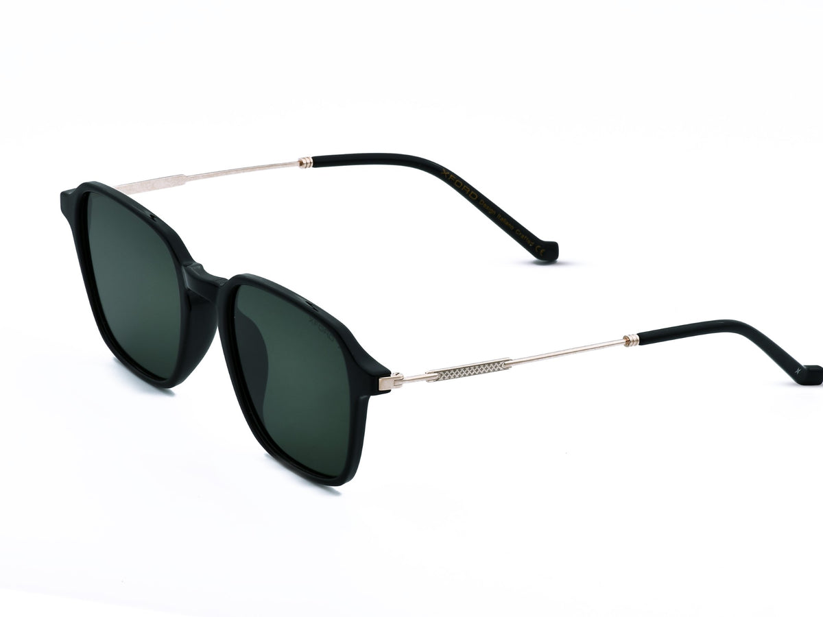 BLACK WITH BOTTEL GREEN