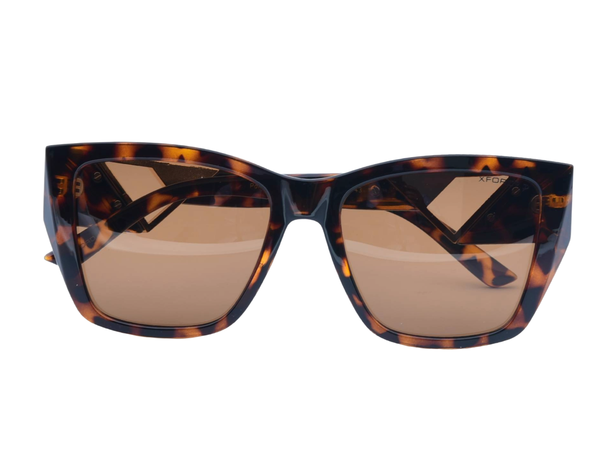 brown/amber mottled pattern
